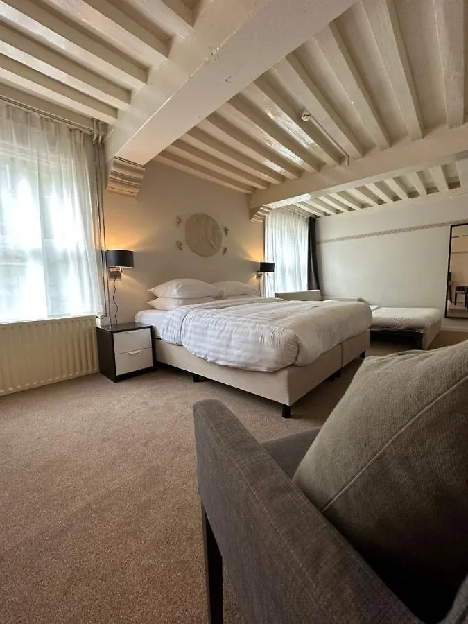 Hotel Grand Canal Ντελφτ 3*,